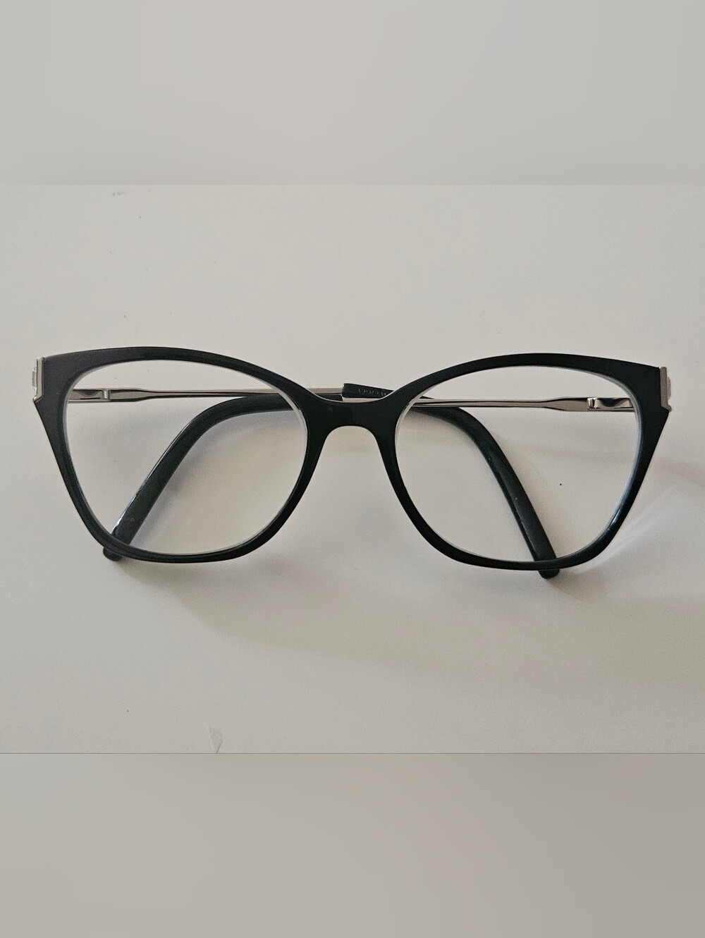 Vera Wang Black Cat-Eye Women's Glasses